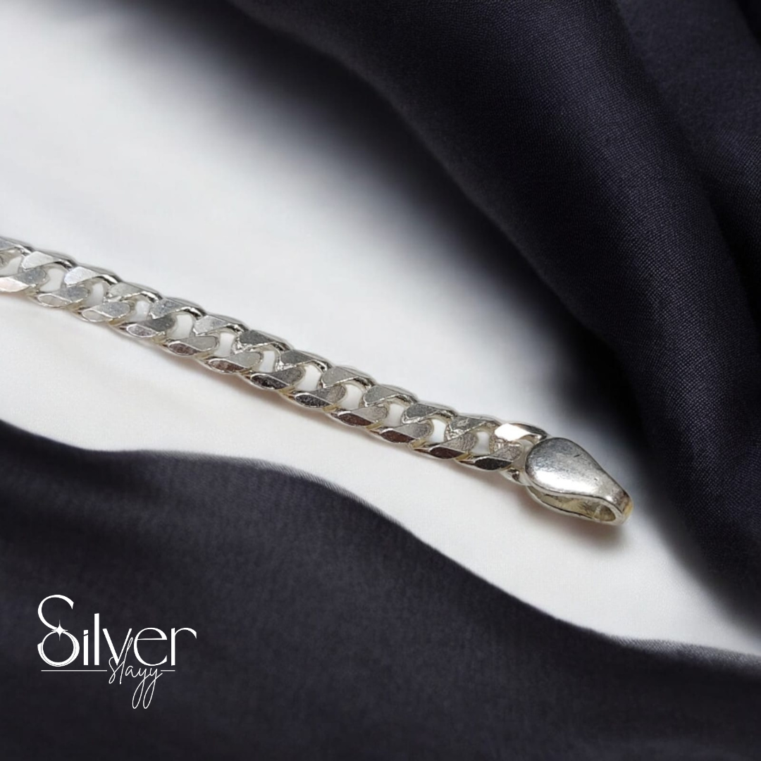 Timeless Silver-Tone Cuban Link Bracelet for Men - Bold and Durable Design