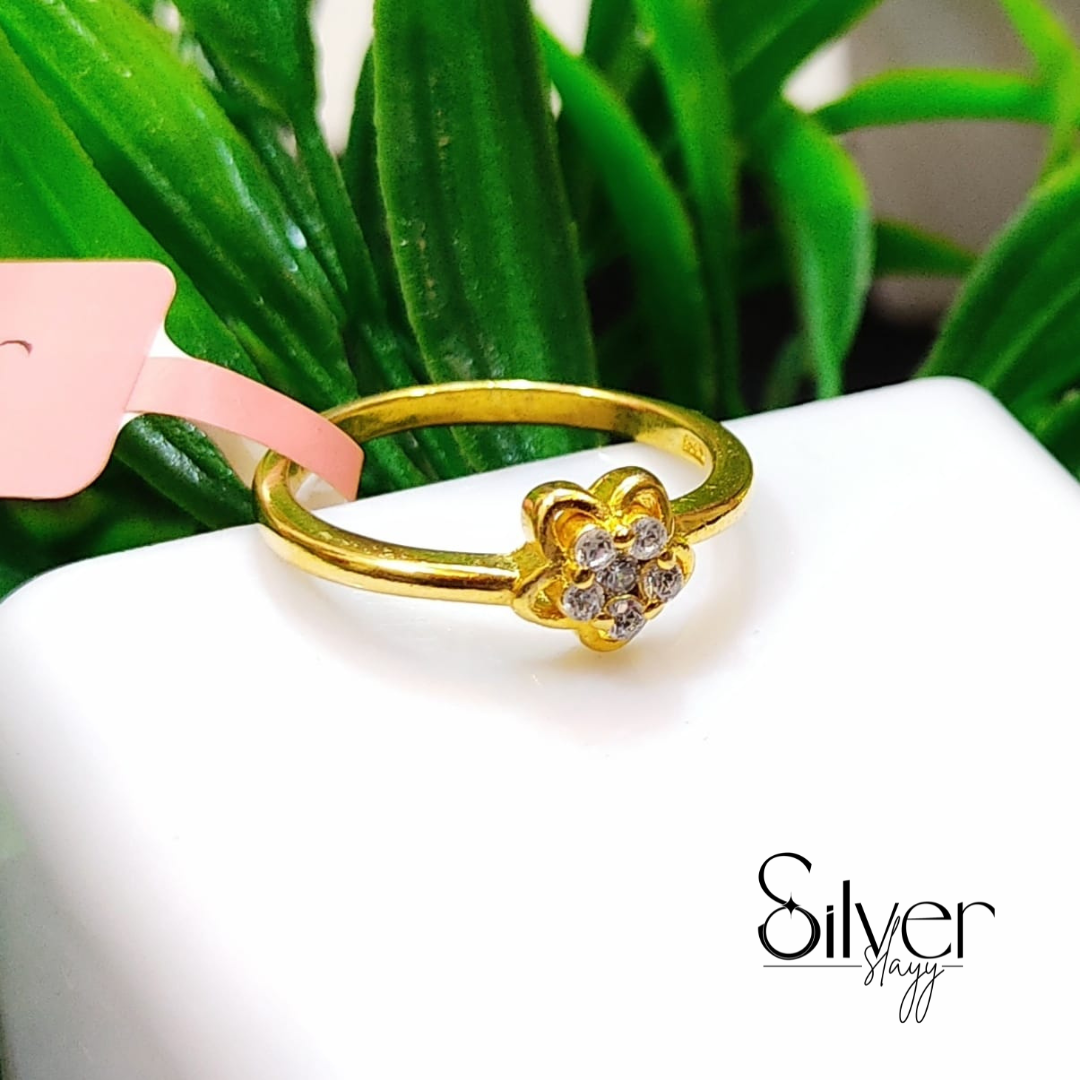 Gold-Plated Floral Ring β Elegant Crystal Blossom Design