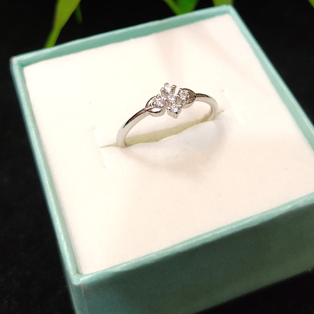 925 Sterling Silver Floral Bow Ring ā Elegant & Minimalist Jewelry for Women