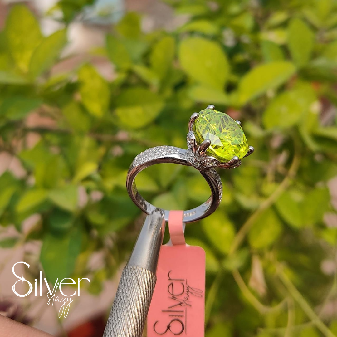 Vibrant Green Gemstone Sterling Silver Ring – Unique Cocktail Ring for Women | Silverslayy