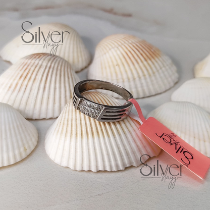 Men's 925 Sterling Silver Ring with Sleek Crystal Pavé Accent – Modern and Stylish Design