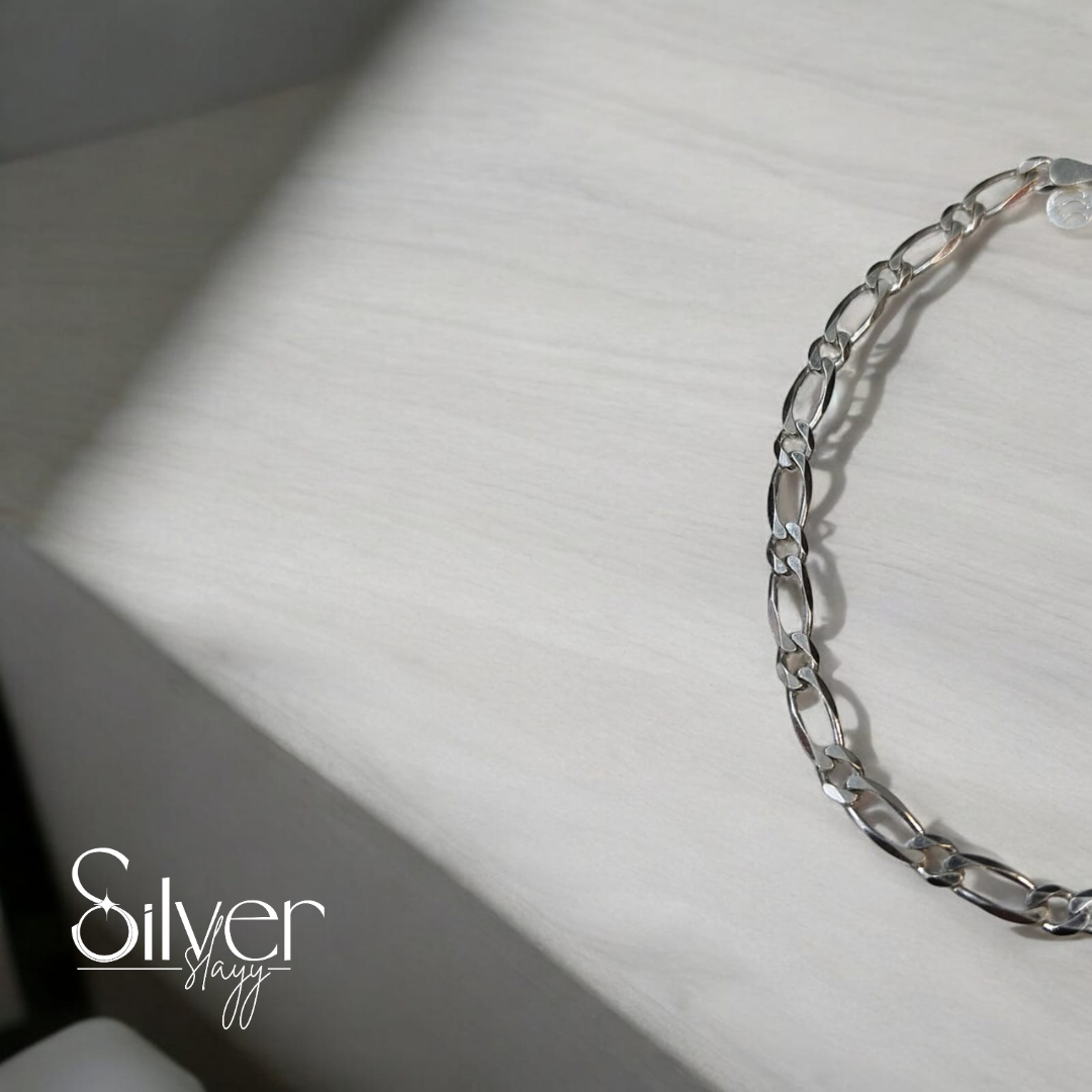 Men's Stylish Silver Chain Bracelet - Modern and Versatile Design