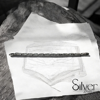 Men's Twisted Link Silver Bracelet - Bold and Stylish Accessory