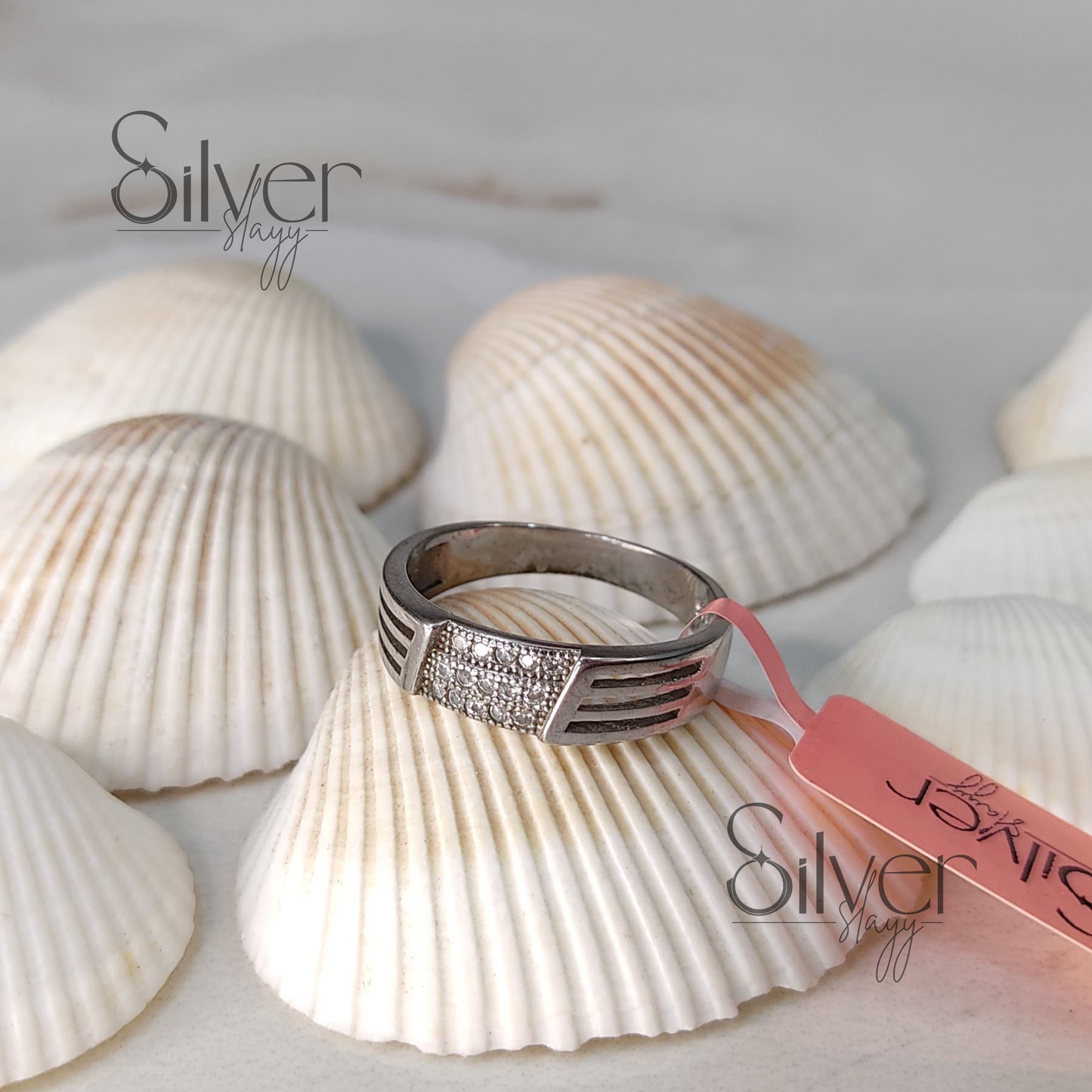 Men's 925 Sterling Silver Ring with Sleek Crystal Pavé Accent – Modern and Stylish Design