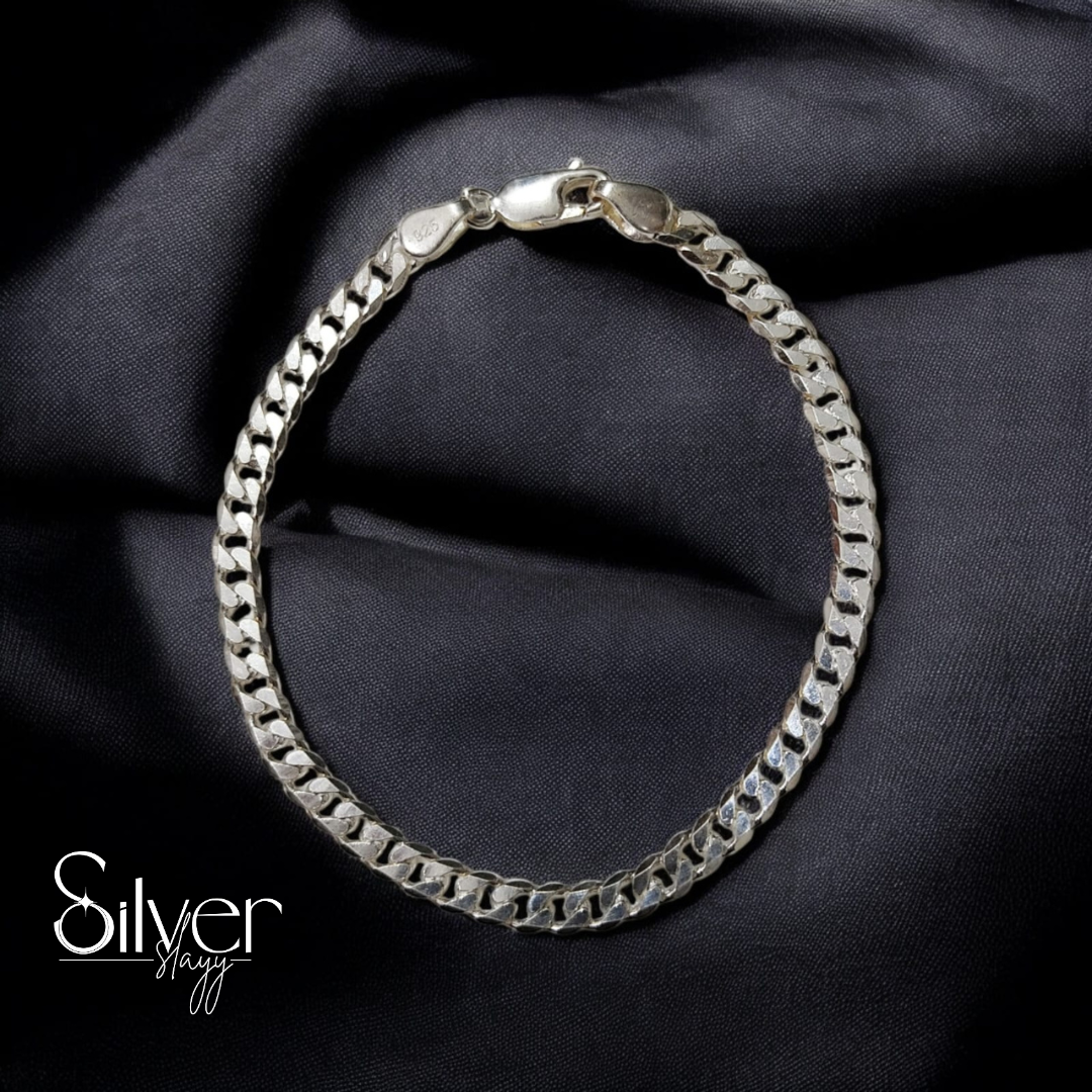 Timeless Silver-Tone Cuban Link Bracelet for Men - Bold and Durable Design