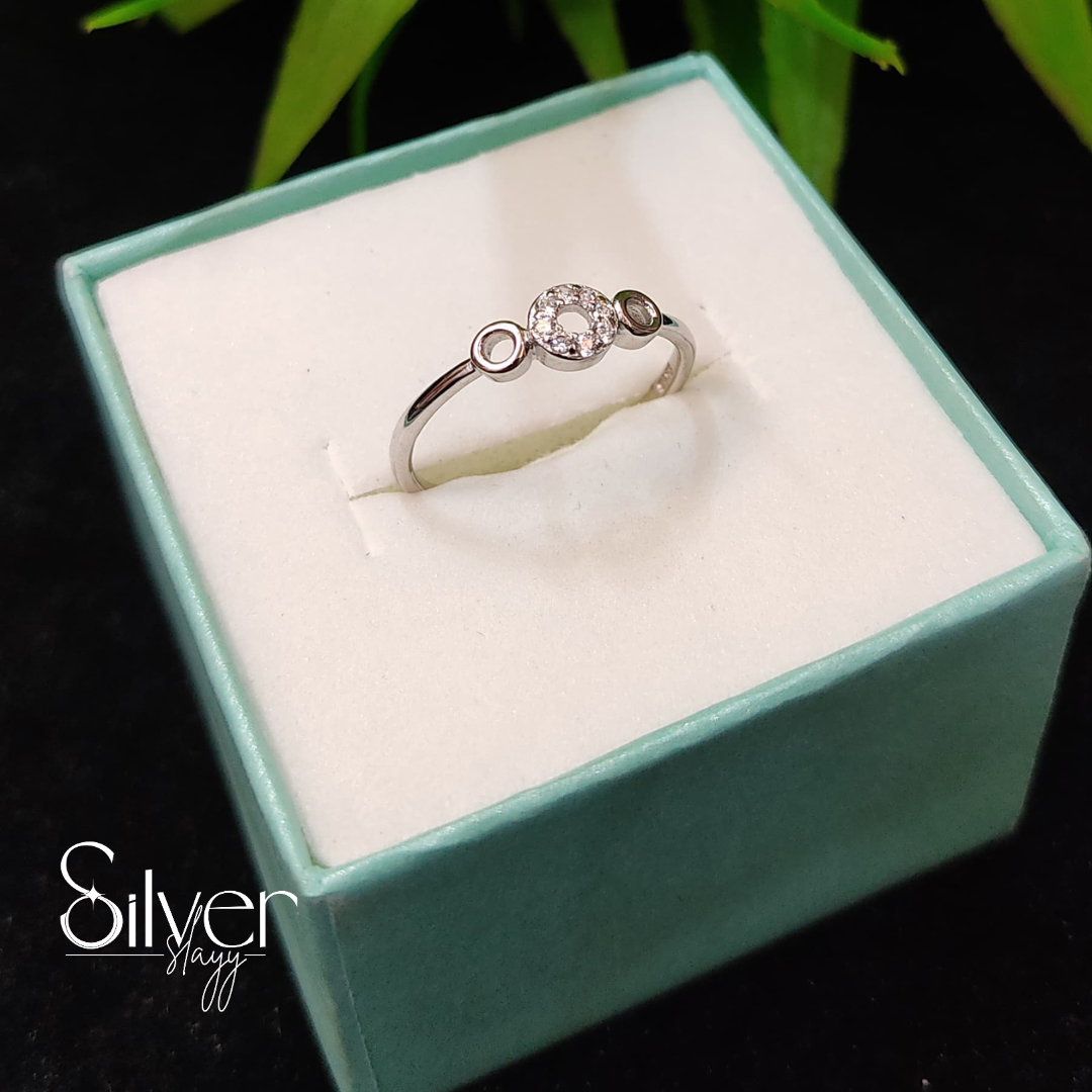 Halo Circle Ring – Minimalist & Elegant Jewelry for Women