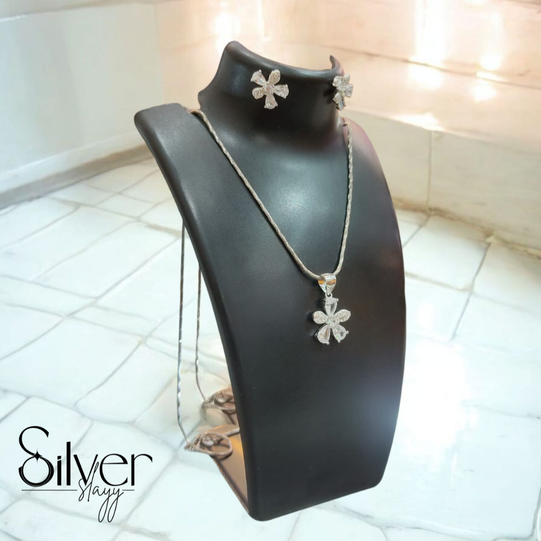 🌸 925 Silver Floral Bloom Pendant Set | Sparkling Stone Necklace & Earrings Combo 💎🌿