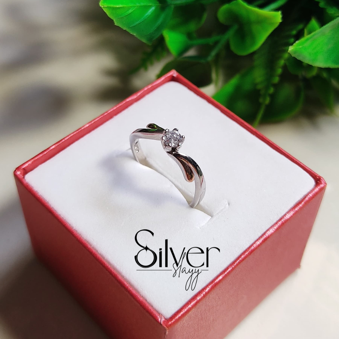 💍 Timeless Elegance Solitaire Ring | 925 Silver Sparkle for Every Moment