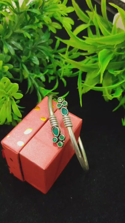 Premium Oxidized Round Kada Bracelet – Timeless Indian Accessory for Her