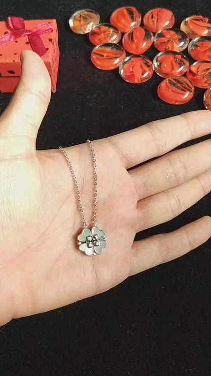 Charming 925 Sterling Silver Four-Leaf Clover Pendant Necklace – Women's Lucky Fashion Jewelry