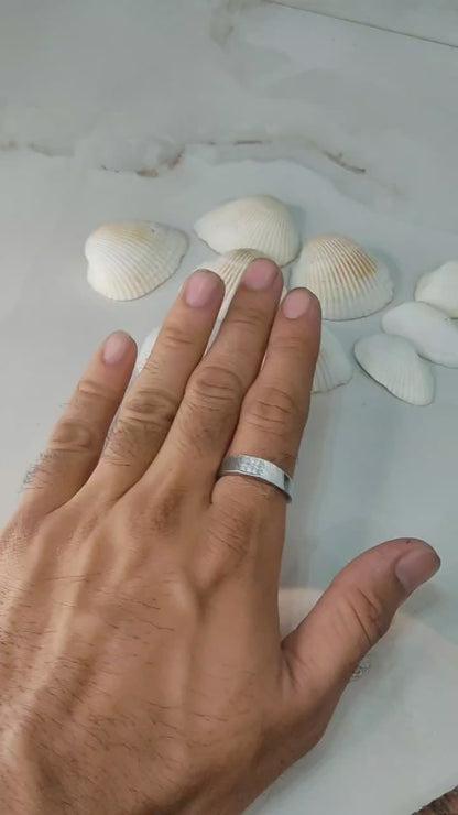 Men's 925 Sterling Silver Ring with Diamond-Shaped Crystal Pavé – Bold and Distinctive Style