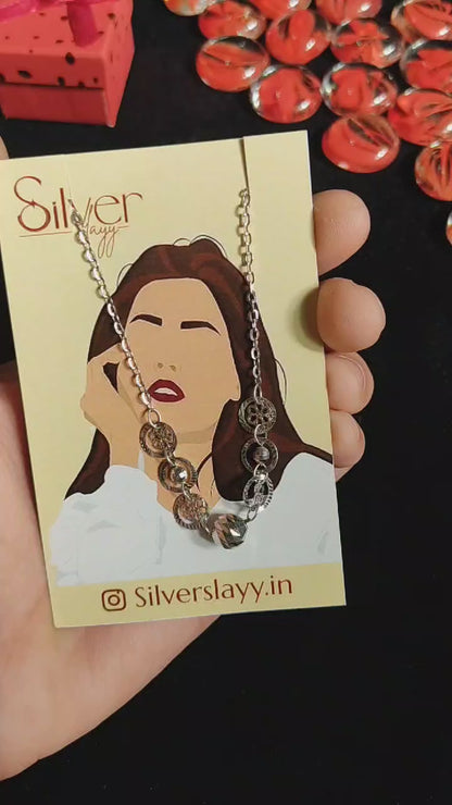 Vintage-Inspired 925 Sterling Silver Geometric Pendant Necklace – Women's Unique Fashion Jewelry